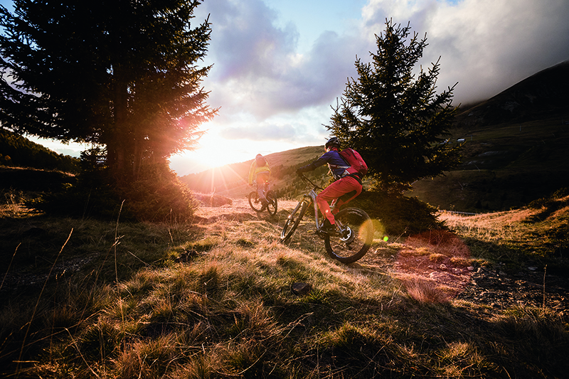 Enjoying the outdoors responsibly Anyone who enjoys the outdoors needs to know how to protect it.
